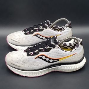 Saucony Triumph 19 Reverie/White Women's Running Shoes Sneaker S10678-40 Size 10